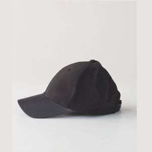 lululemon black baller hat